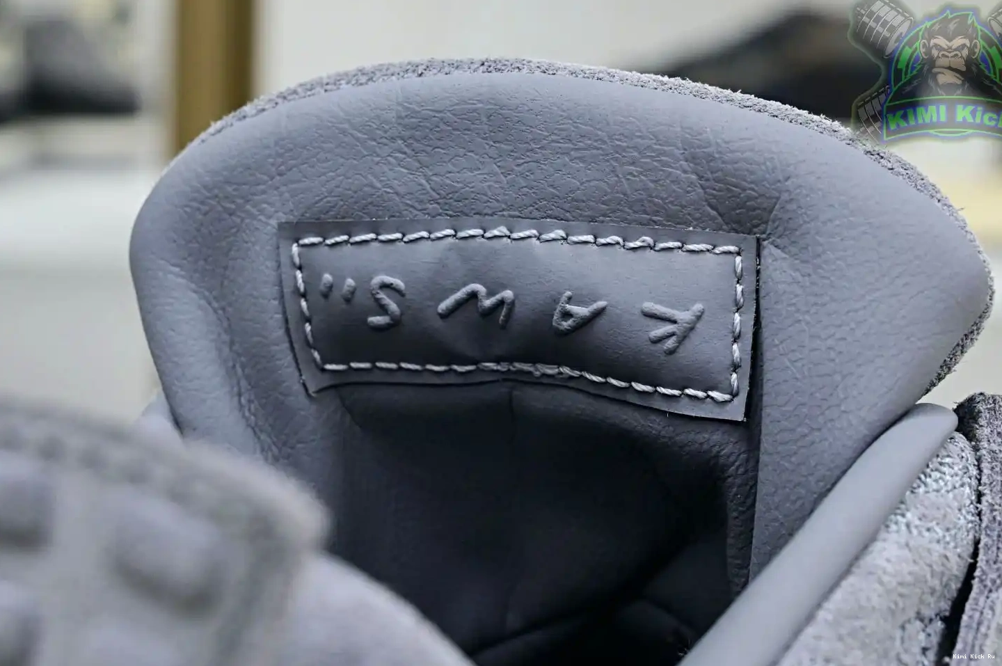 kaws Air retro 4 Jordan Jordan Kimikick 0517